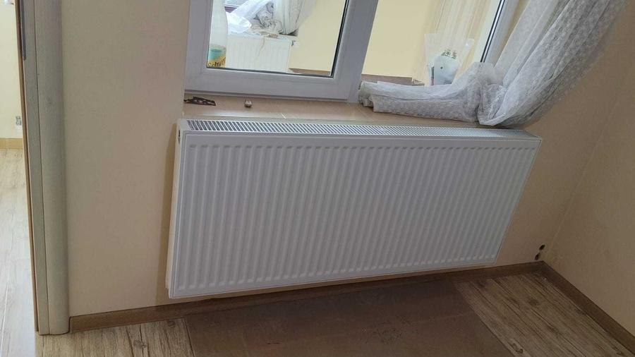 Casă cu 4 camere în Piatra