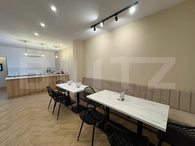 Casă individuală cu 5 camere cu Canalizare în Hunedoara