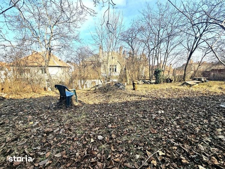 Casă cu Teren 1440 Mp în Gruia