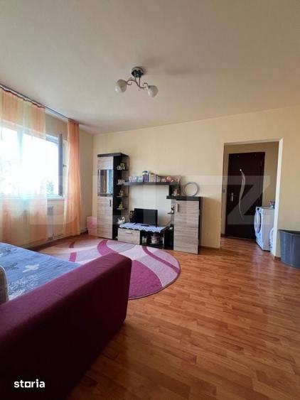 Apartament 2 camere, etaj 3, zona micro 3 - 1