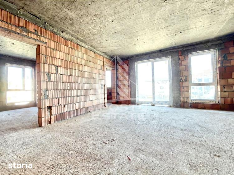 Apartament cu 3 camere în Girocului