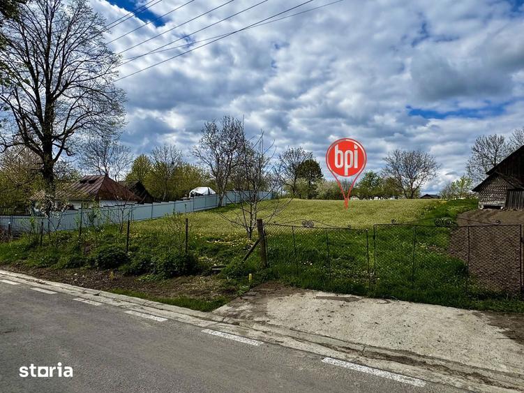 SE VINDE Gospodarie traditionala + Teren construibil cu utilitati - 12