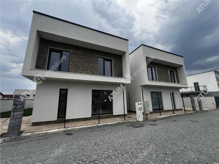 Casă cu 7 camere cu Teren 200 Mp în Central