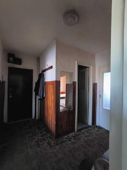 Apartament cu 3 camere decomandat în Mărăști