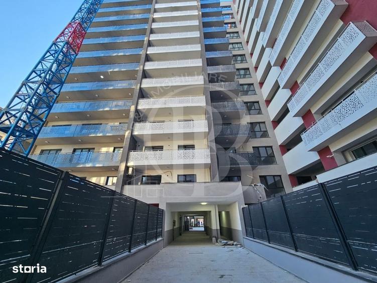 Apartament cu 4 camere în Titan