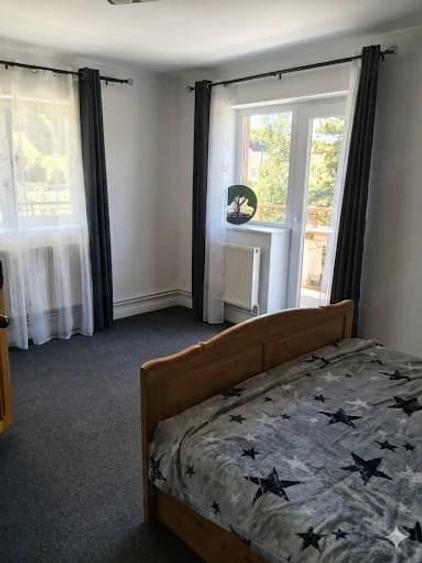 Casă cu 3 camere cu Teren 1600 Mp în Bascov