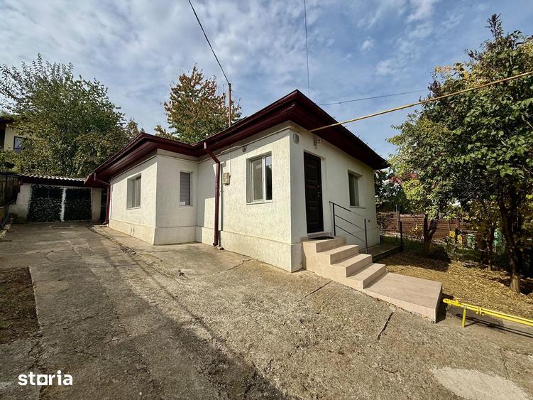 Casă cu 3 camere decomandat cu Teren 200 Mp în Copou