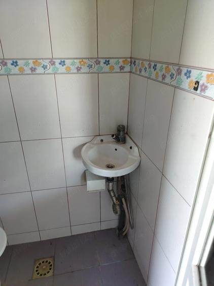 Casă cu 2 camere cu Teren 38 Mp în Rahova