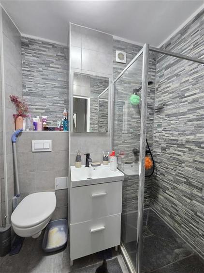 Apartament cu 2 camere nedecomandat în Tătărași