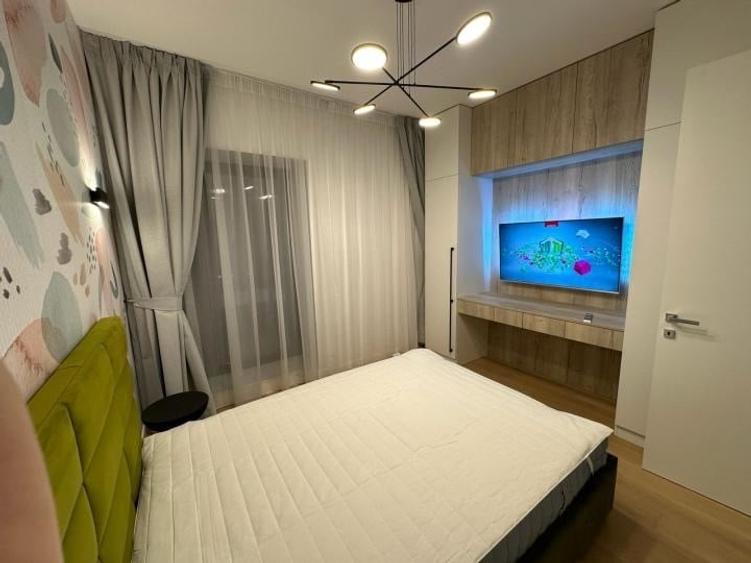 Apartament cu 3 camere semidecomandat, mobilat în Floreasca