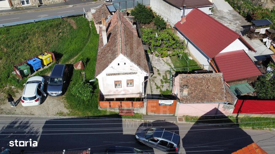 Casă cu 2 camere cu Teren 259 Mp în Central
