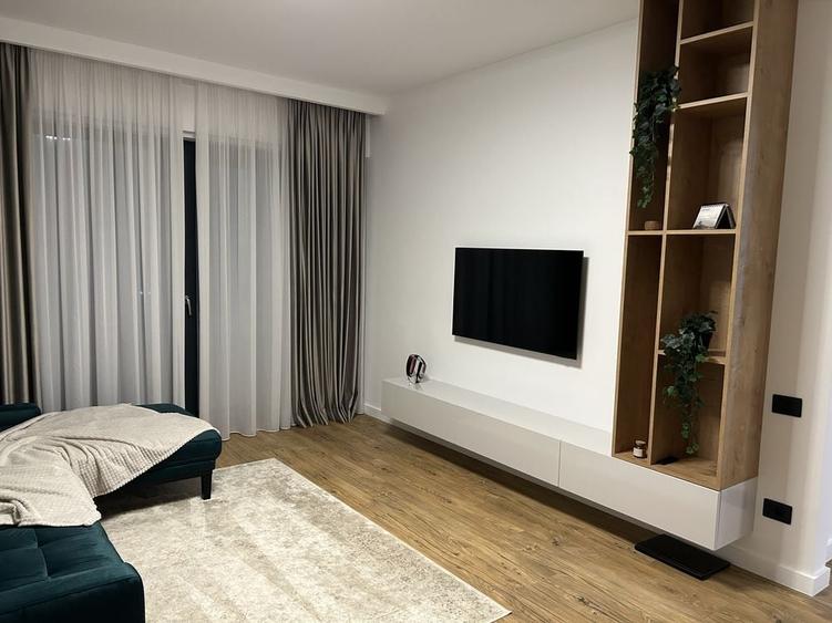 Apartament cu 2 camere decomandat în Morilor