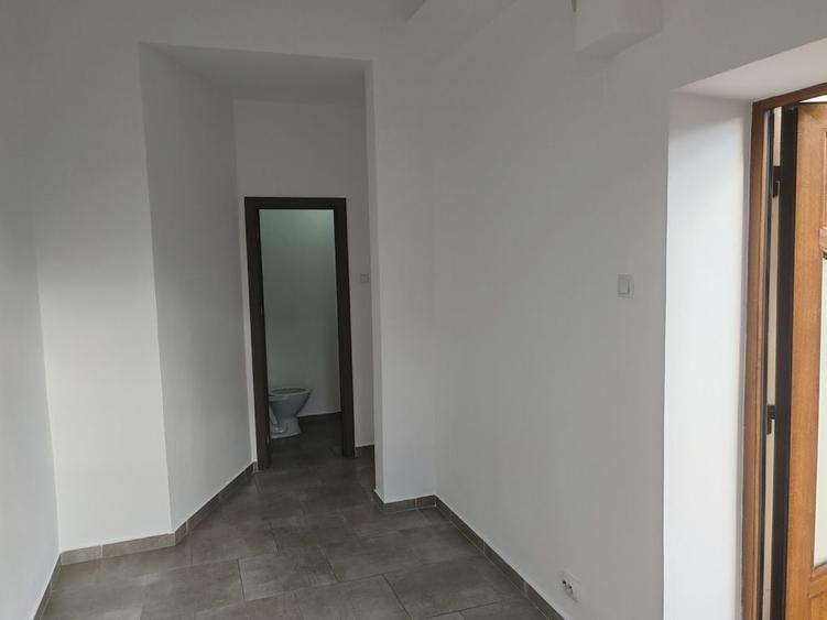Apartament cu 3 camere decomandat în Ultracentral