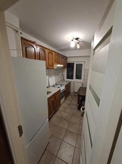 Apartament cu 2 camere decomandat în Dâmbovița