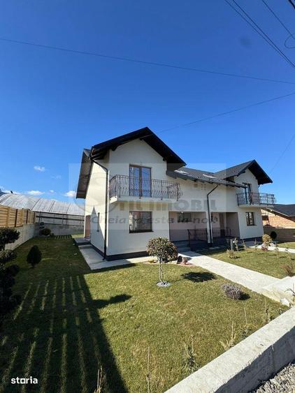 Casă cu 4 camere decomandat cu Teren 300 Mp în Ciurea