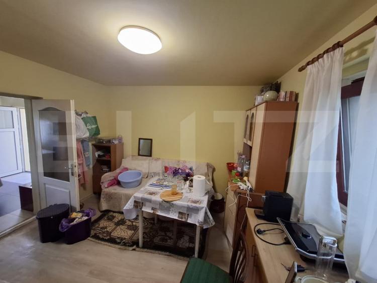 Casă cu 2 camere cu Teren 2880 Mp în Gelu