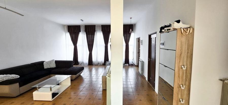 Casă cu 4 camere cu Teren 500 Mp în Exterior Vest