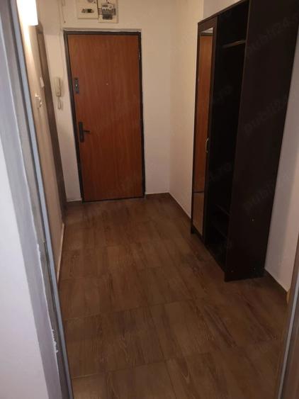 Garsonieră decomandată în Tineretului
