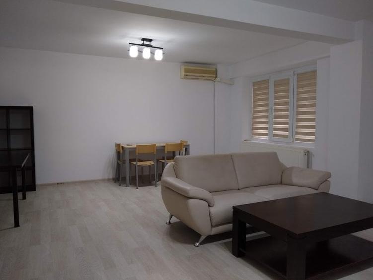 Ultracentral, apartament spatios, finisaje de lux - 1