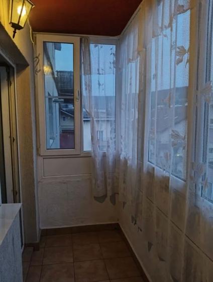 Apartament cu 2 camere decomandat în Florești