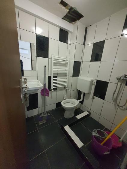 Birou, de 20 mp, în Centru Civic