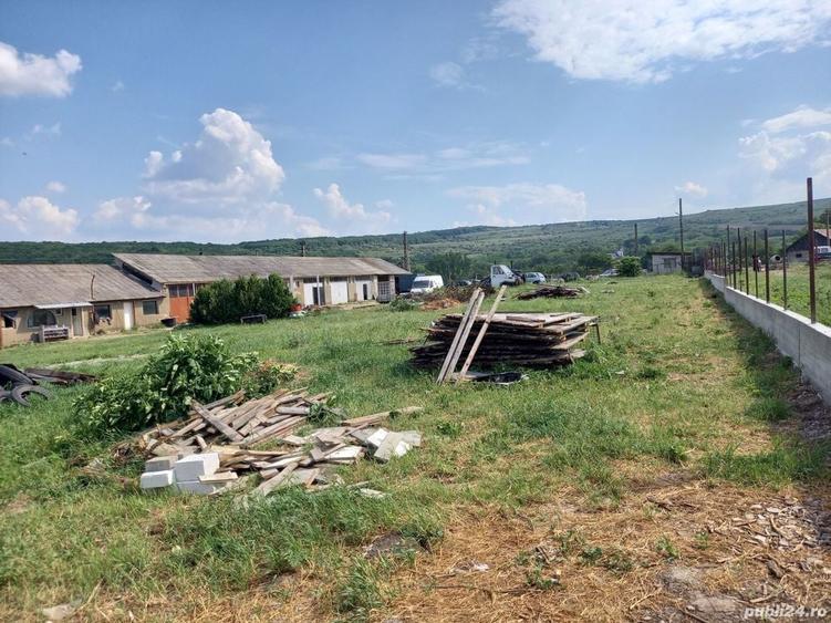 Spațiu comercial, de 700 mp, în Ghelăiești
