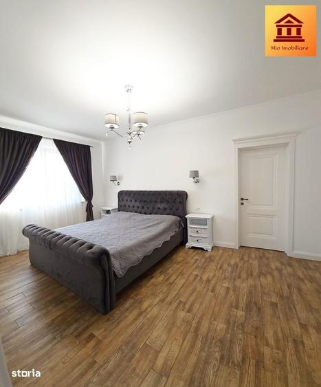 Casă cu 3 camere în Vladimirescu
