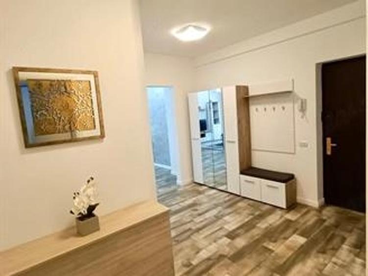 Apartament cu 2 camere decomandat, mobilat în Sisești
