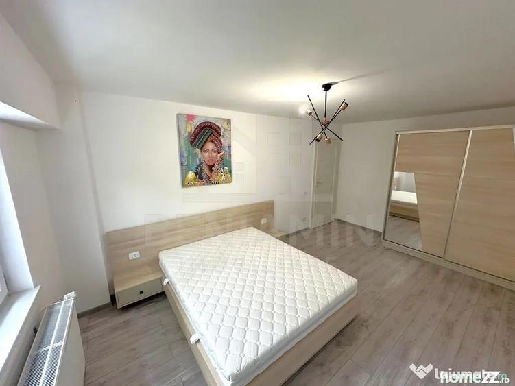 Apartament cu 4 camere decomandat în Ultracentral