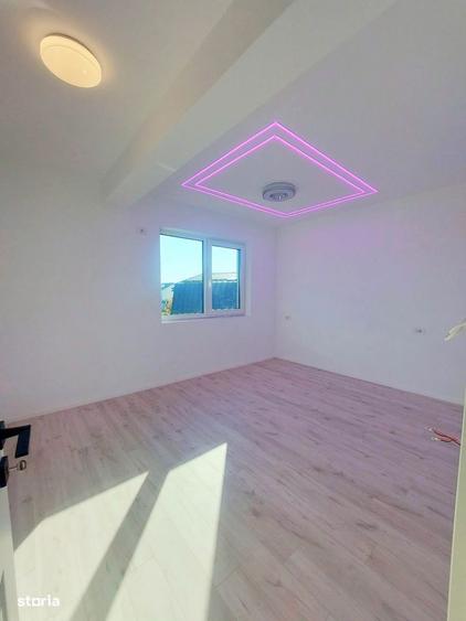 Casă cu 5 camere cu Teren 350 Mp în Central