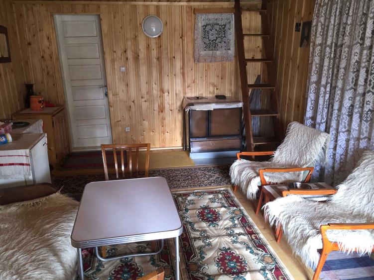 Casă cu 2 camere în Firiza
