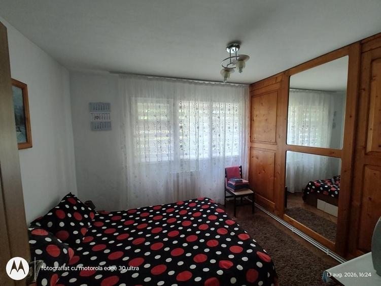 Apartament cu 2 camere nedecomandat în Central