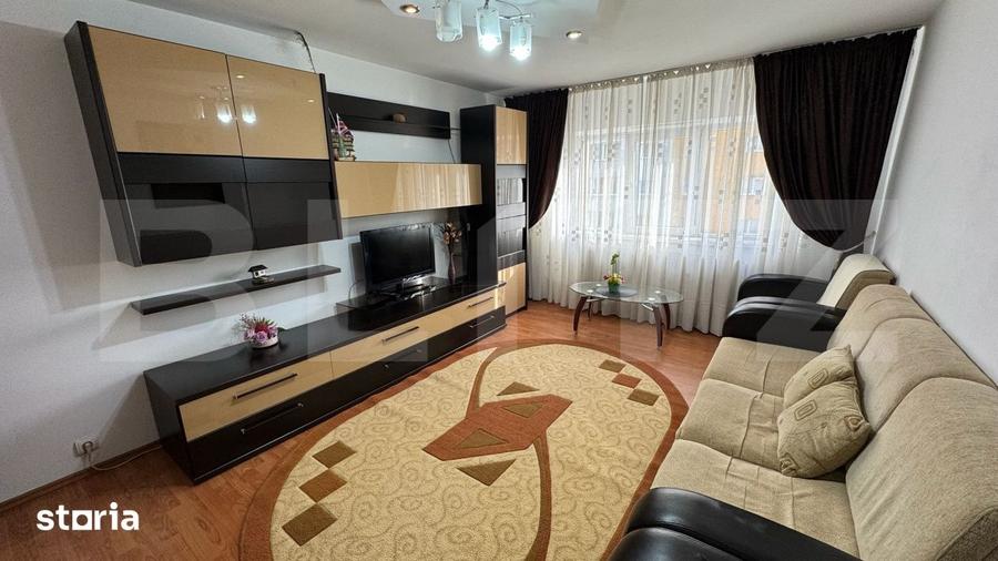 Apartament cu 2 camere decomandat, mobilat în Central