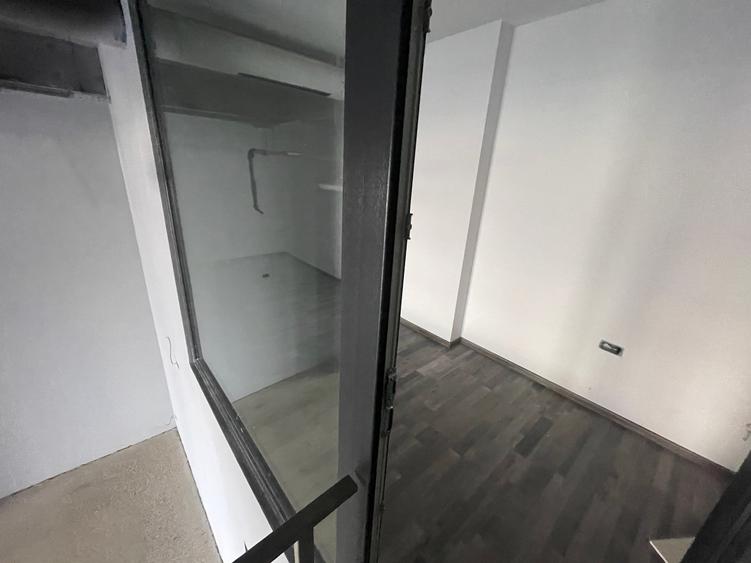 Spațiu comercial, de 265 mp, în Lacul Tei