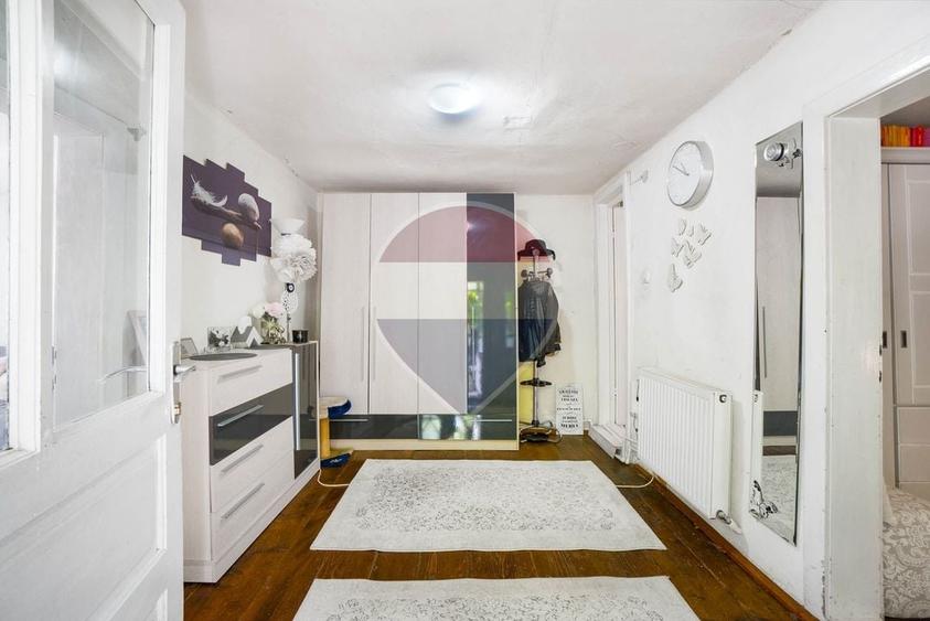 Casă individuală cu 4 camere cu Teren 902 Mp în Lunca Calnicului
