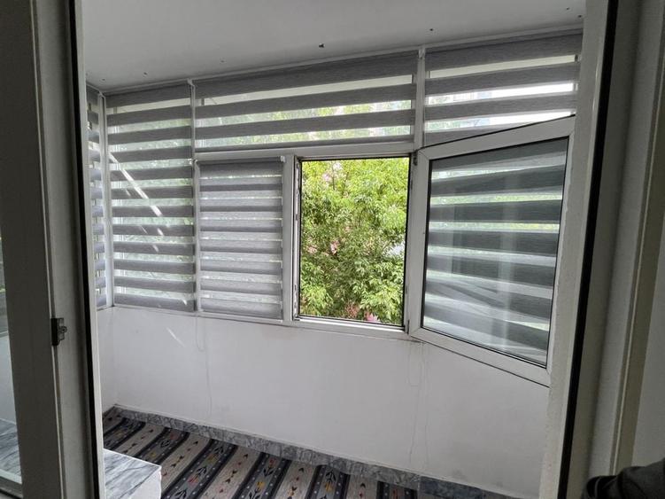 Apartament cu 3 camere decomandat în Uiasca
