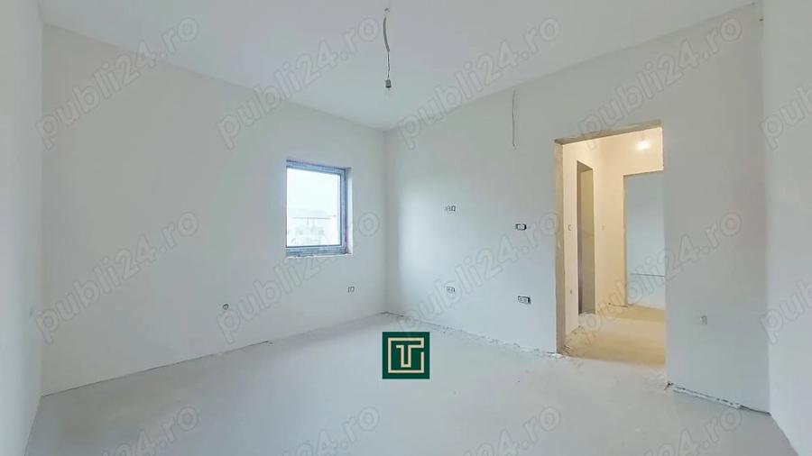 Casă cu 3 camere cu Teren 303 Mp în Fântânele