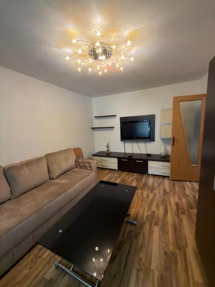 Apartament cu 4 camere decomandat, mobilat în Inel I