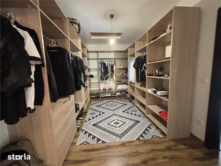 Casă cu 4 camere cu Teren 600 Mp în Central