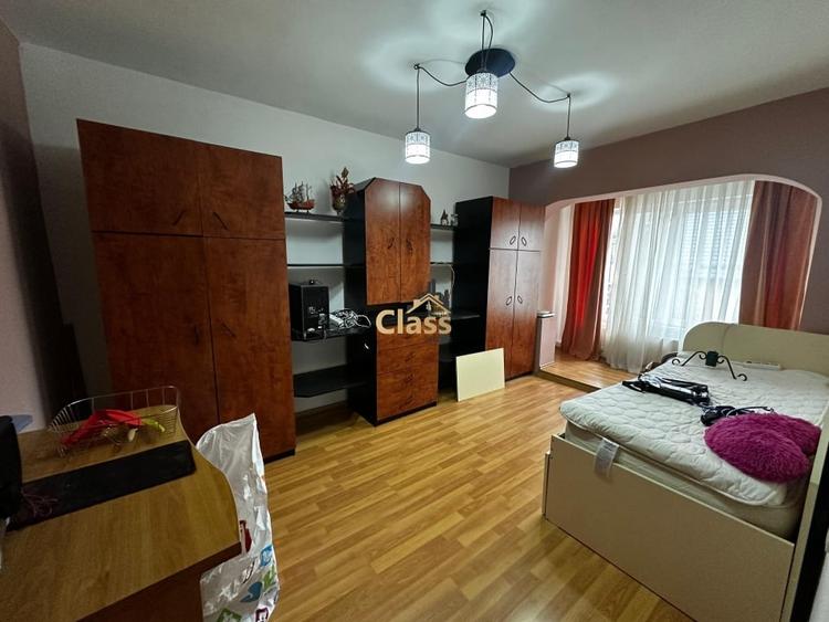 Apartament cu 3 camere decomandat, mobilat în Baciu