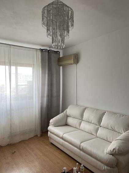 Apartament semidecomandat în Vitan