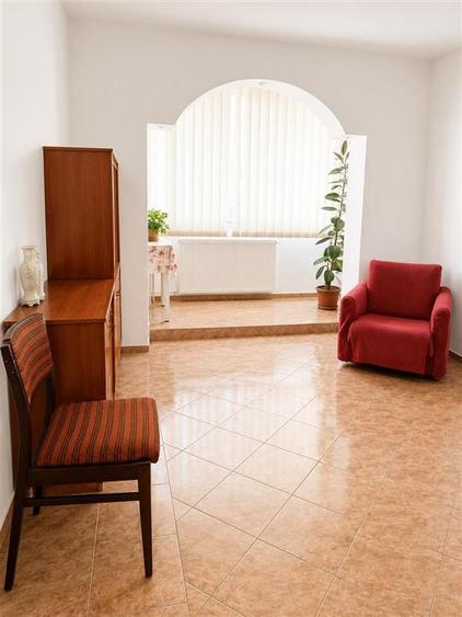 Apartament 3 camere, etaj intermediar in Astra, Brasov - 1