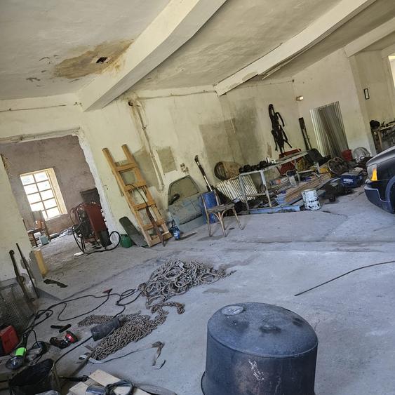 Spațiu industrial, de 500 mp, în Iacobeni