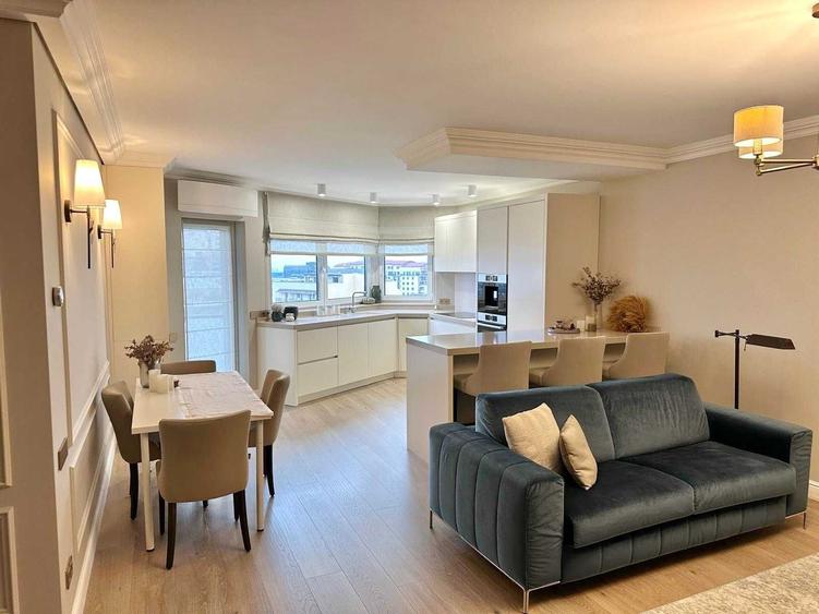 Apartament cu 2 camere semidecomandat în Bună Ziua