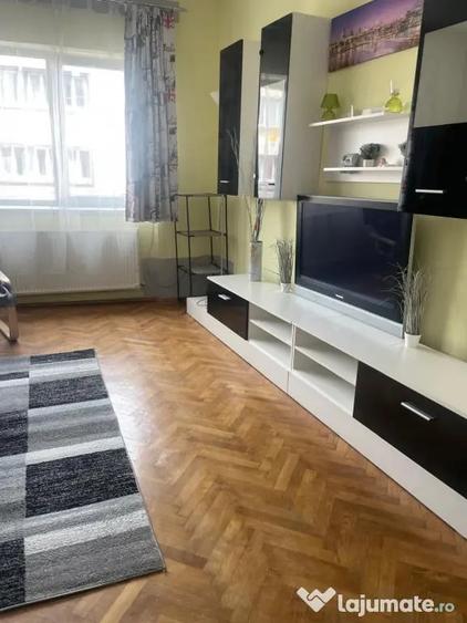 Garsonieră semidecomandată în Sud