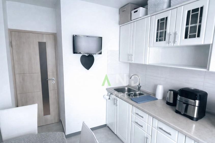 Apartament cu 2 camere decomandat, mobilat în Între Lacuri