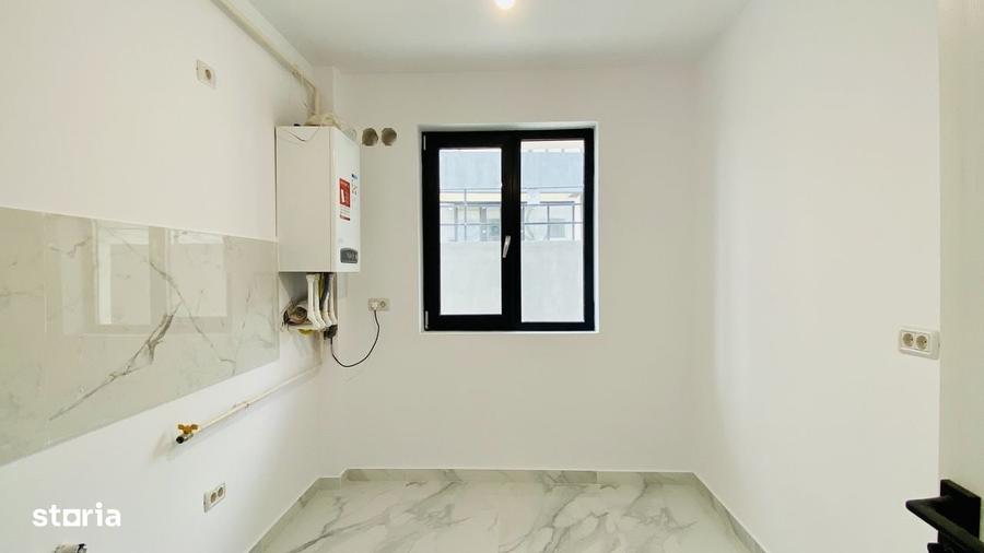 Apartament cu 6 camere decomandat în Central