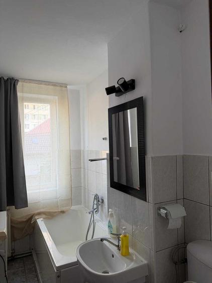 Apartament cu 2 camere decomandat în Orizont