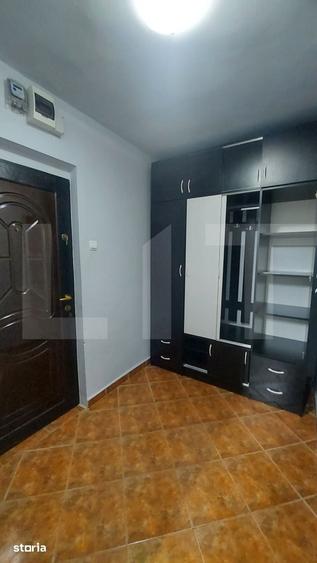 Apartament cu 3 camere decomandat în Simeria