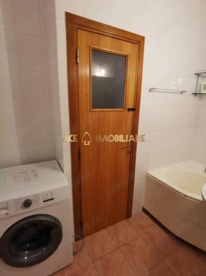 Garsonieră decomandată, mobilată în Unirii